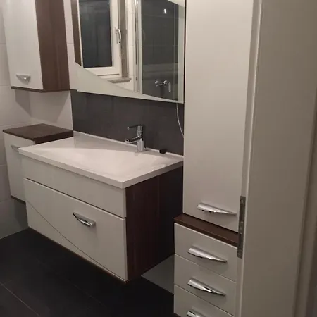 Mira Apartament